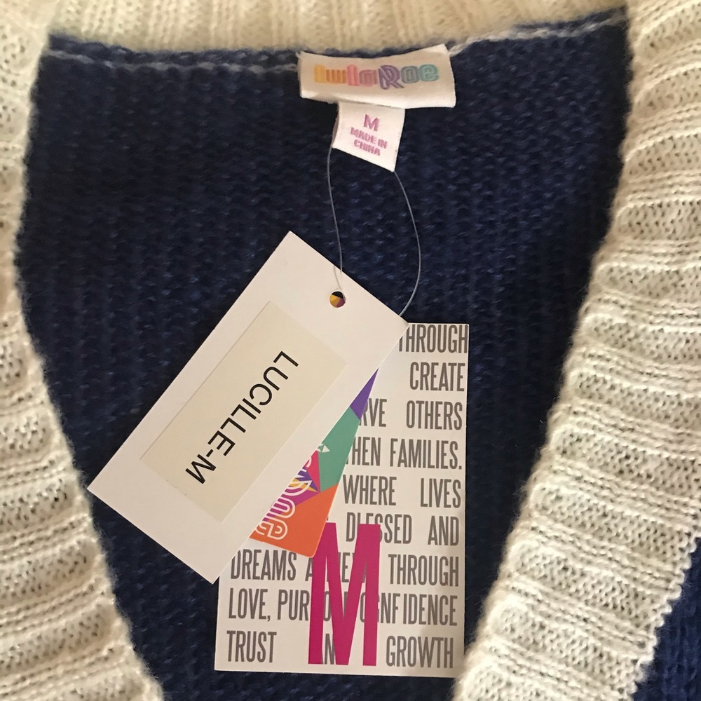 Lularoe Lucille - Picture 2 of 2